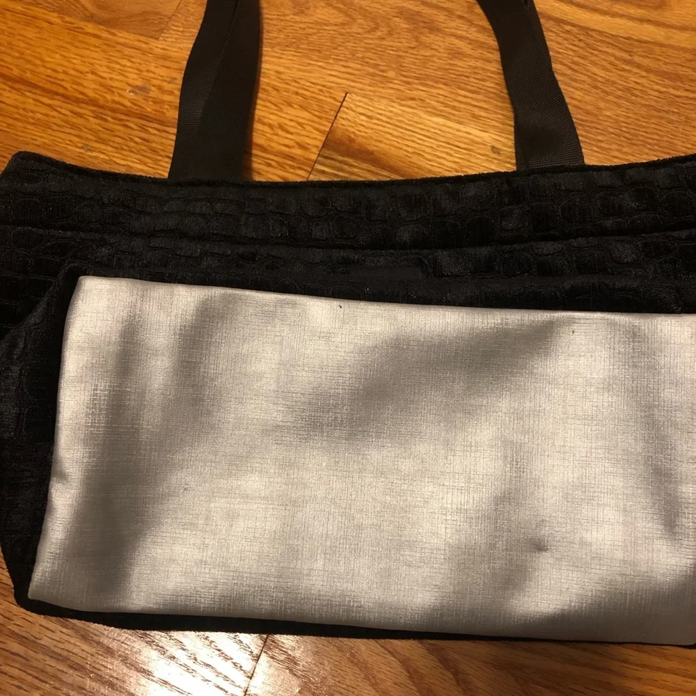 Madison Handbag-Custom - Picture 3 of 5